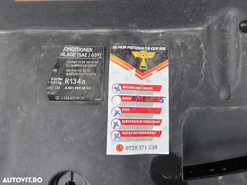 Mercedes-Benz C 180 BlueEFFICIENCY 7G-TRONIC - 27