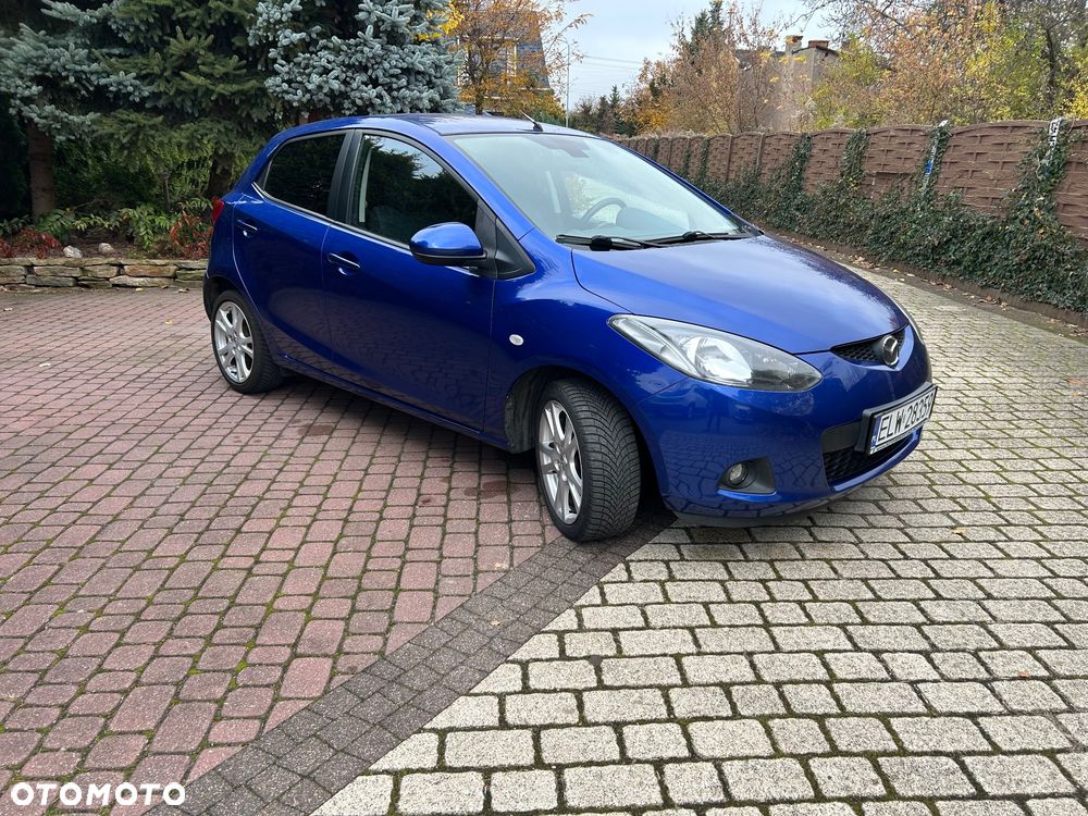 Mazda 2 - 9