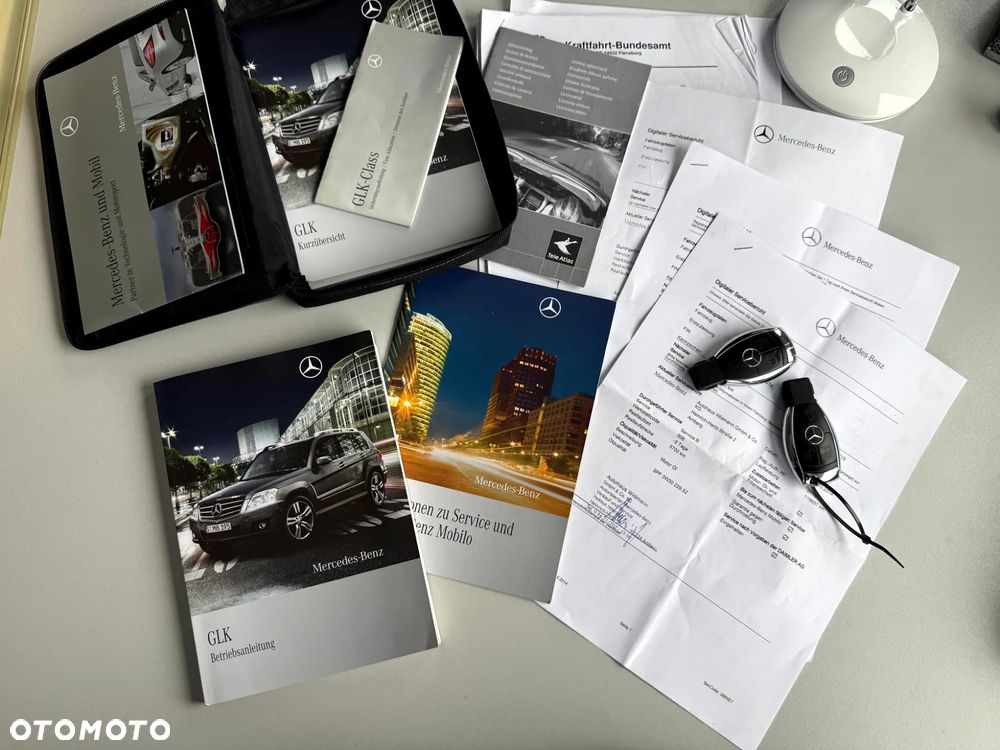 Mercedes-Benz GLK 350 CDI DPF 4Matic 7G-TRONIC SPORT EDITION - 36