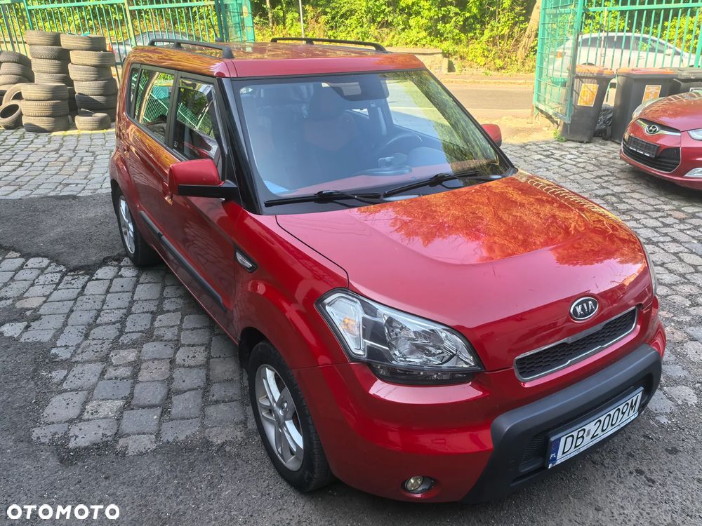 Kia Soul 1.6 L - 6