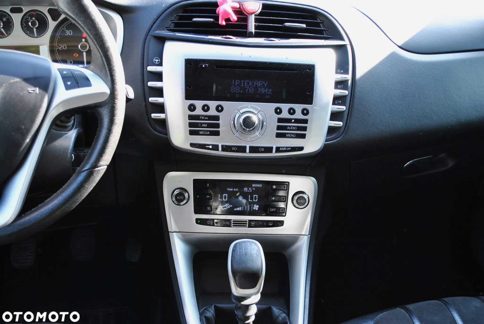 Lancia Delta 1.6 MJ Platino - 15
