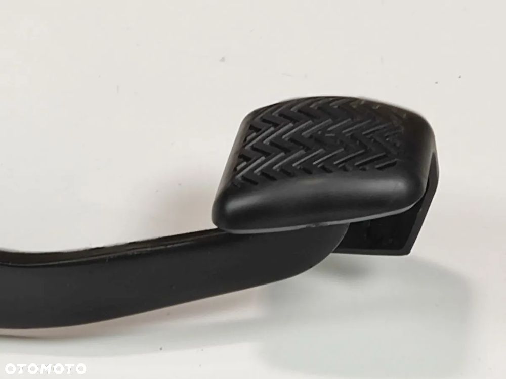 TOYOTA YARIS 1.5i Man 19-24r Pedał Hamulca - 3