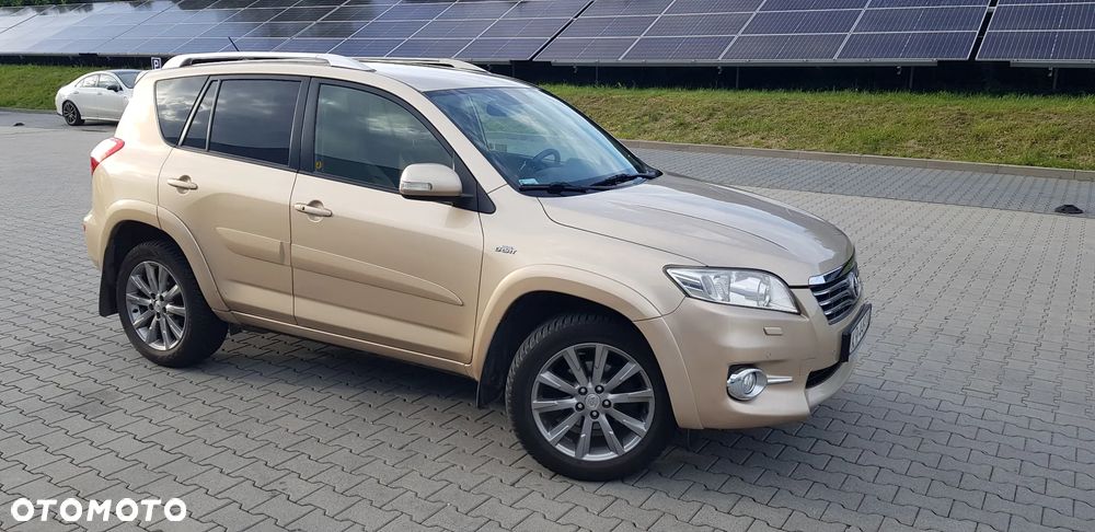 Toyota RAV4 2.2 D-CAT Prestige - 4