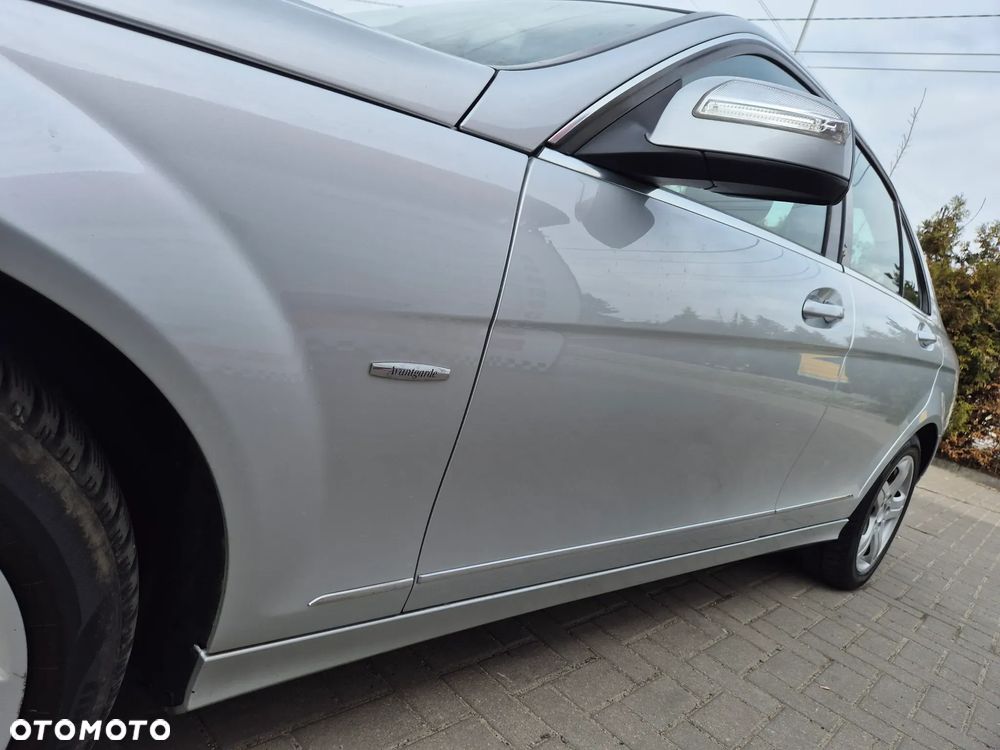 Mercedes-Benz Klasa C 220 CDI Avantgarde - 19
