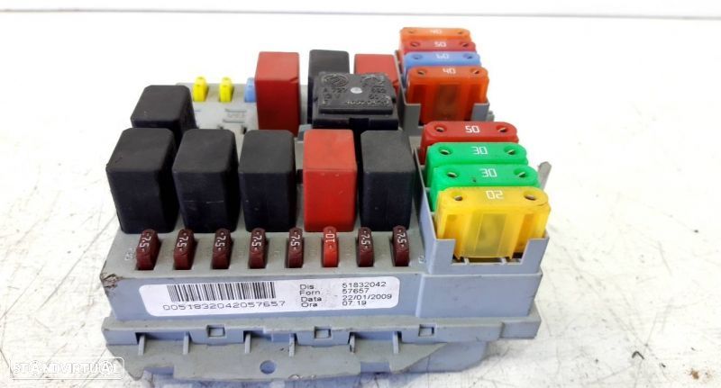 Caixa Fusiveis Fiat Bravo Ii (198_) - 1