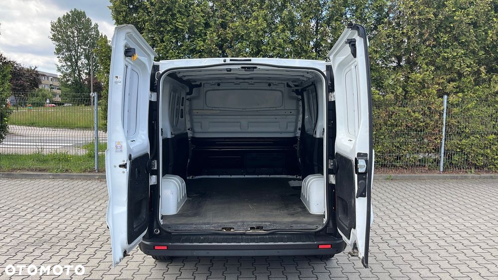 Renault Trafic - 9