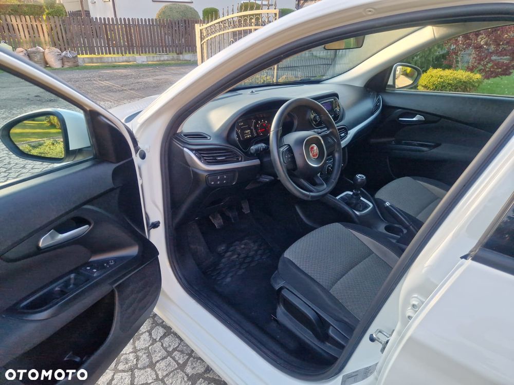 Fiat Tipo 1.4 16V Lounge - 12