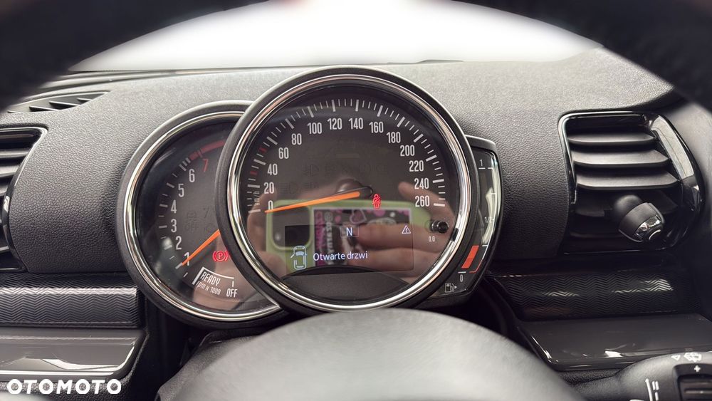 MINI Clubman One - 16