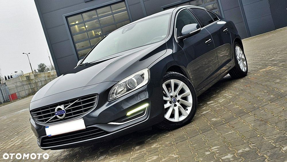 Volvo S60 - 1