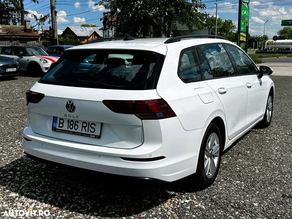 Volkswagen Golf - 3