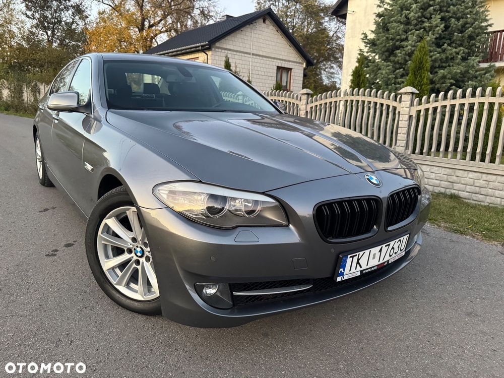 BMW Seria 5 520d Special Edition - 2