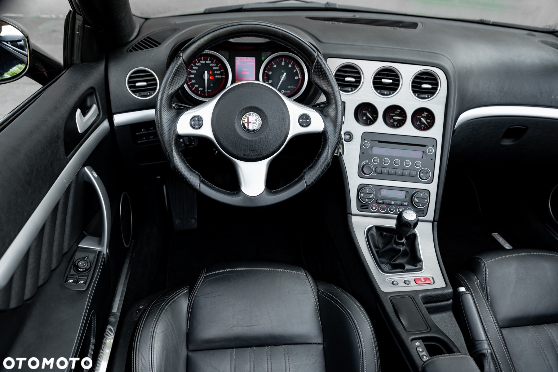 Alfa Romeo Spider 3.2 JTS V6 24V - 28