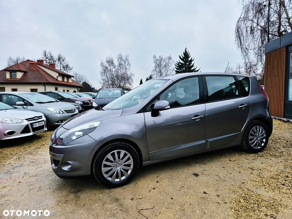 Renault Scenic 1.6 16V 110 TomTom Edition - 23
