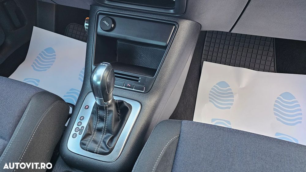 Volkswagen Golf Plus 1.2 TSI DSG Style - 11