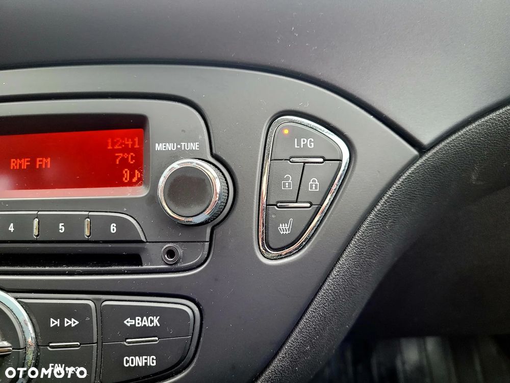 Opel Corsa 1.4 Enjoy S&S - 13