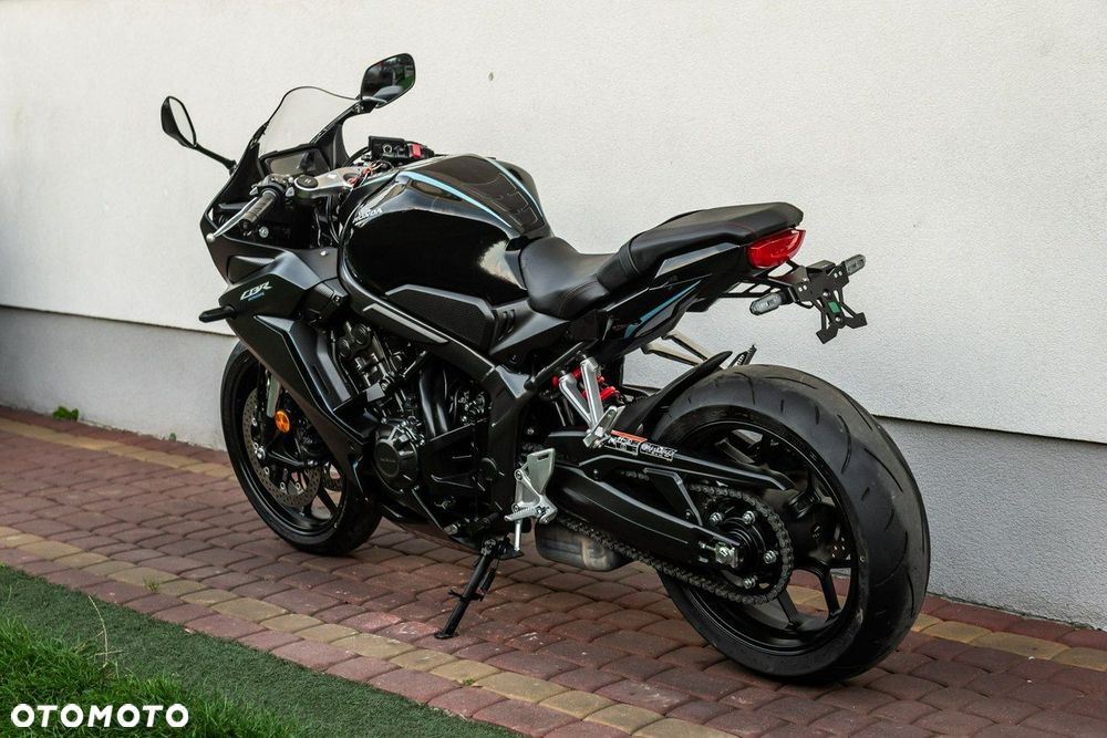 Honda CBR - 4