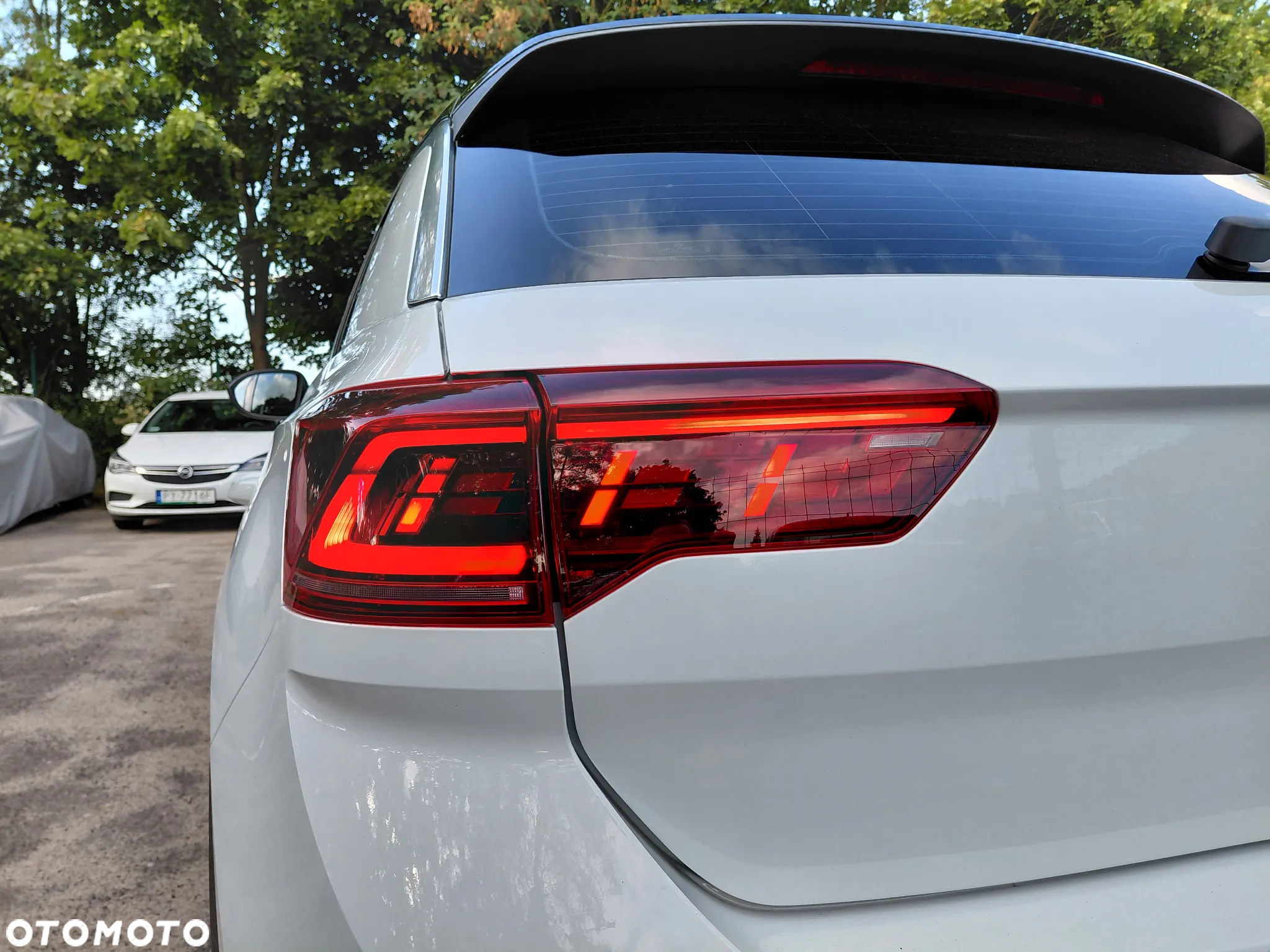 Volkswagen T-Roc 1.5 TSI Style DSG - 24