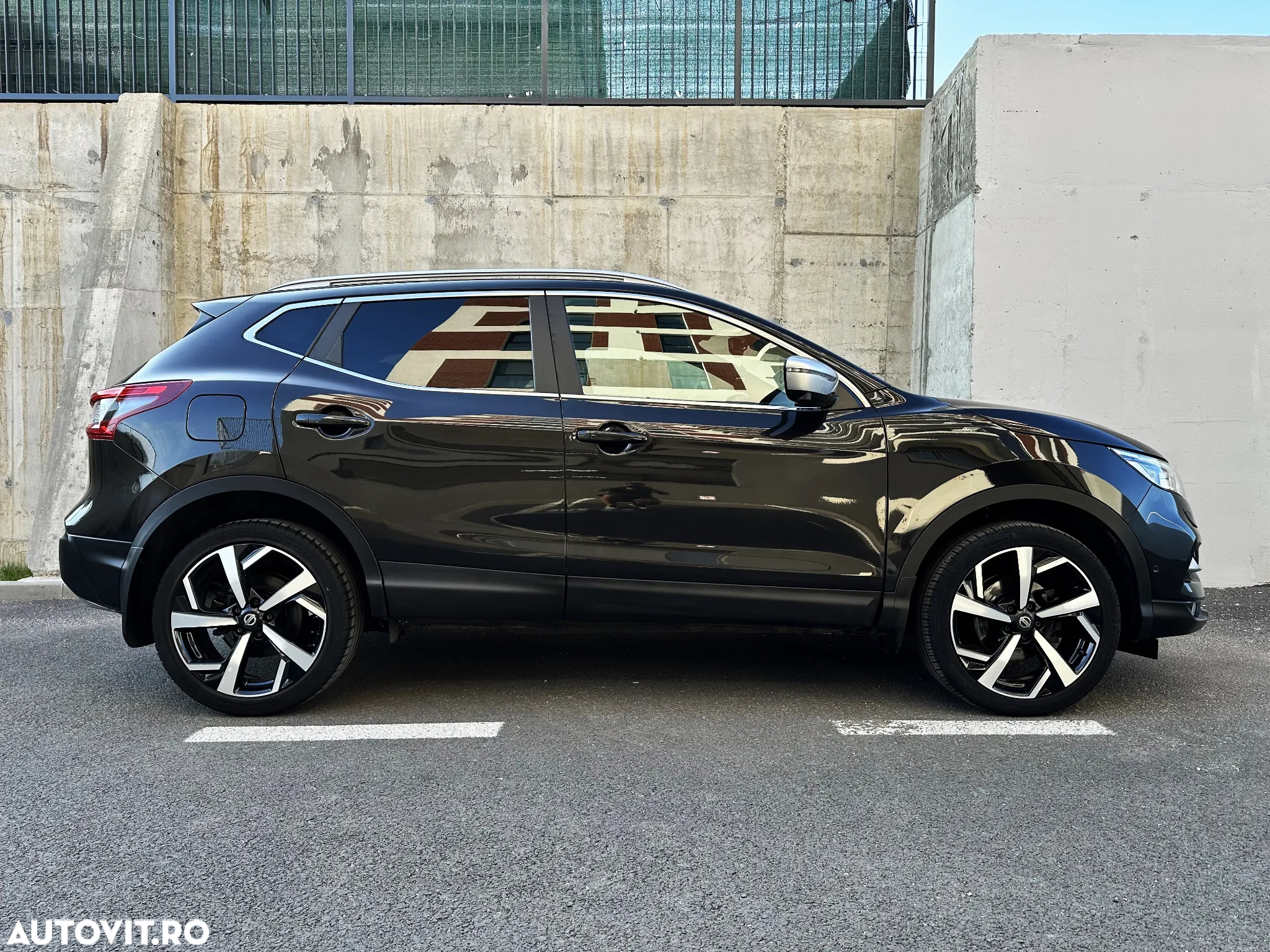 Nissan Qashqai 1.5 DCI TEKNA+ - 26