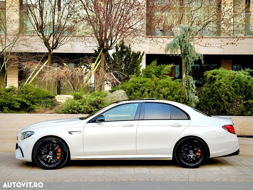 Mercedes-Benz E AMG 63 S 4MATIC+ AMG Speedshift MCT-9G - 2