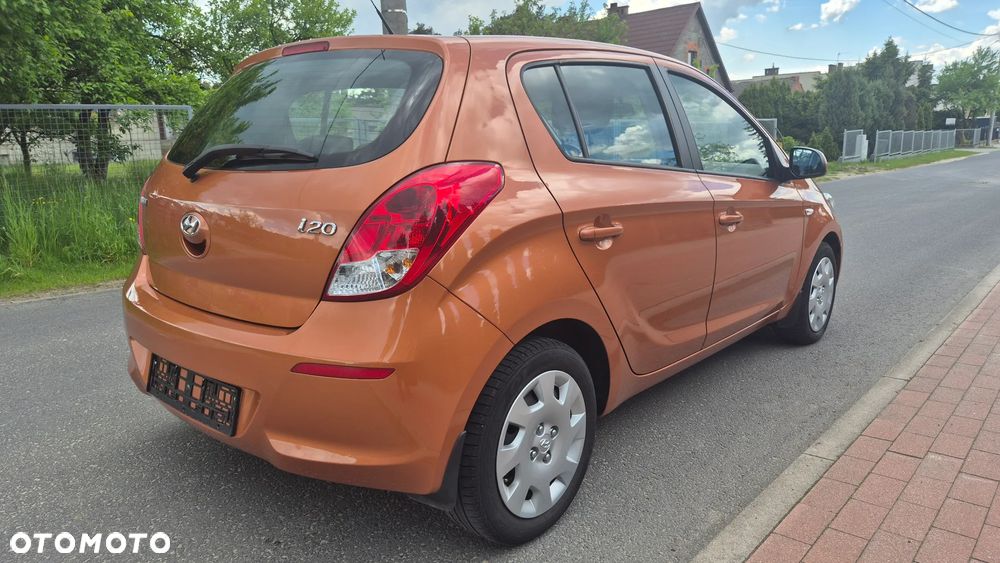 Hyundai i20 1.25 Classic + - 6