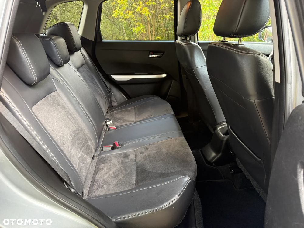 Suzuki Vitara 1.6 Premium 4WD - 22