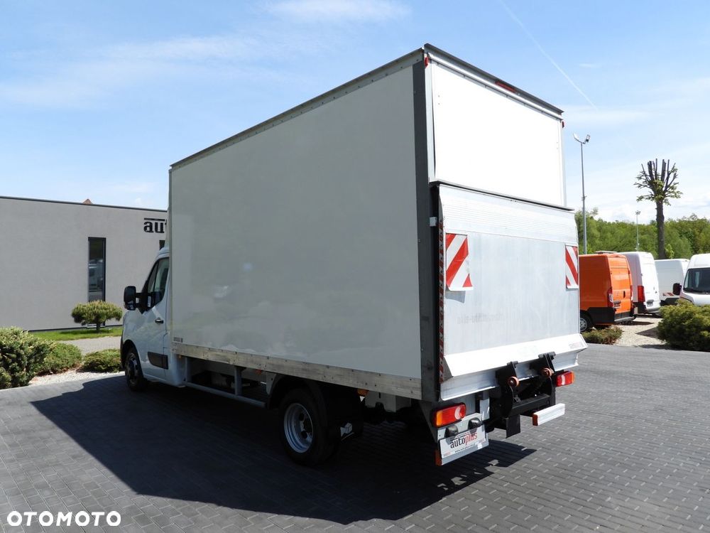 Renault MASTER  KONTENER WINDA 8 PALET TEMPOMAT NAWIGACJA LEDY BLIŹNIACZE KOŁA KLIMATYZACJA  145KM - 11