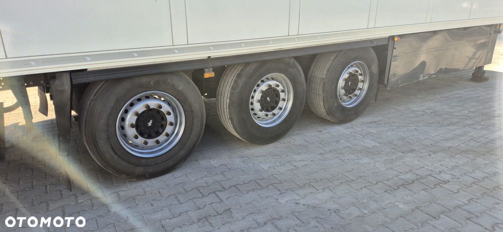 Schmitz Cargobull SCB - 6