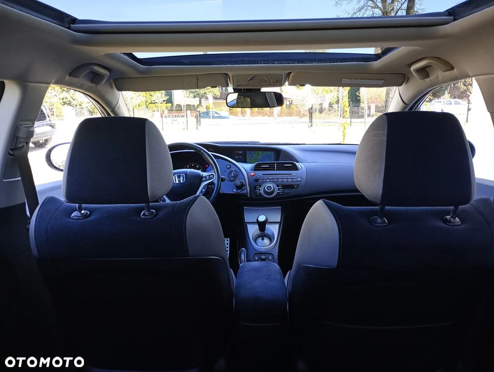 Honda Civic 1.8 Executive - 13