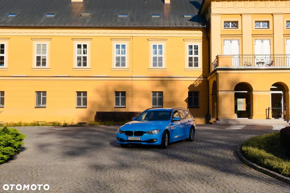 BMW Seria 3 320d - 1