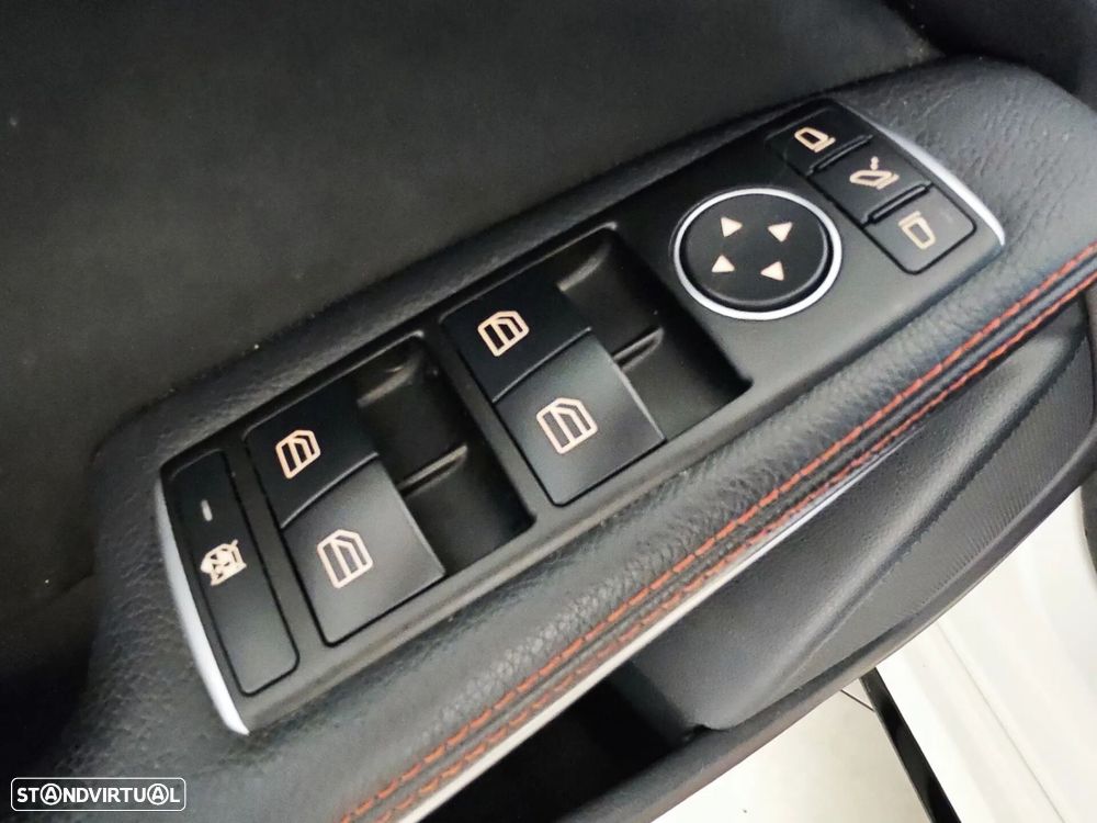 Mercedes-Benz A 180 (BlueEFFICIENCY) 7G-DCT AMG Sport - 26