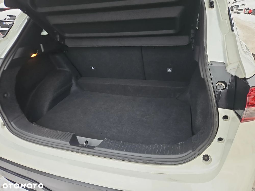 Nissan Qashqai 1.3 DIG-T MHEV Acenta Xtronic - 18