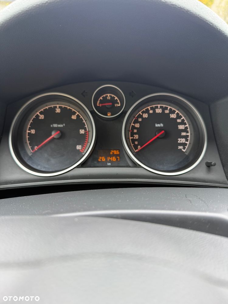 Opel Astra 1.7 CDTI ecoFLEX - 10