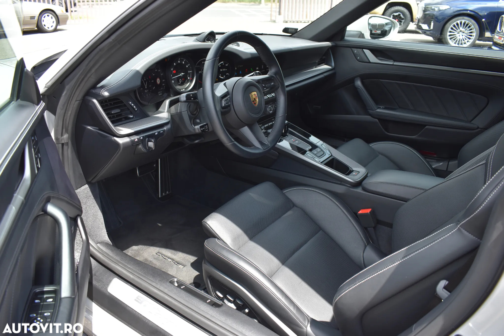 Porsche 992 - 7