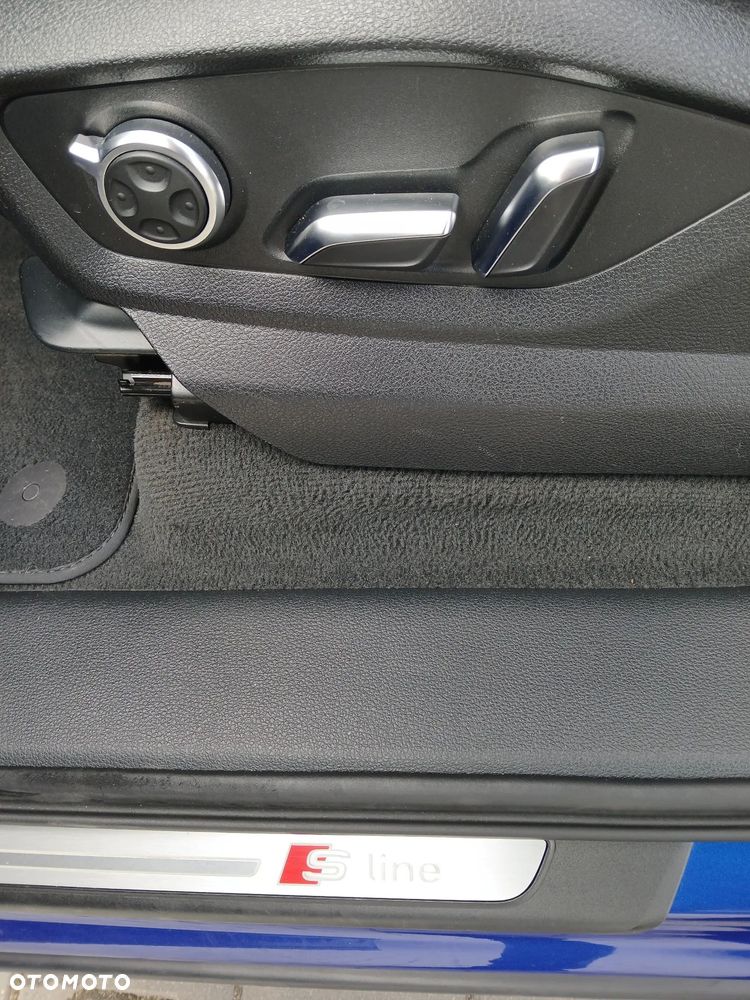Audi Q7 - 10