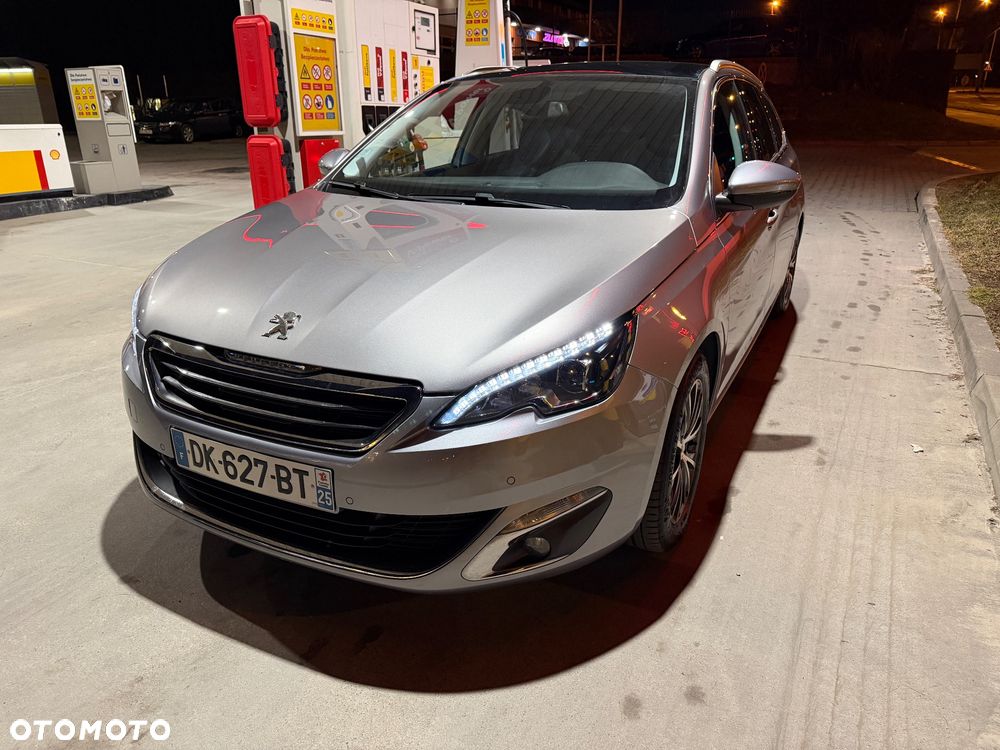 Peugeot 308 PureTech 130 GPF Stop & Start Allure Business-Paket - 12