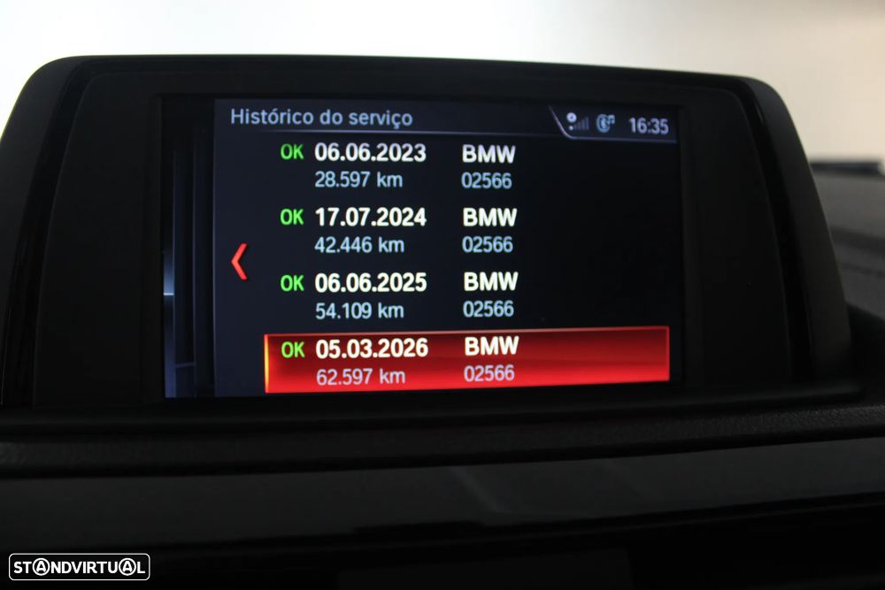BMW 116 d Pack M - 24