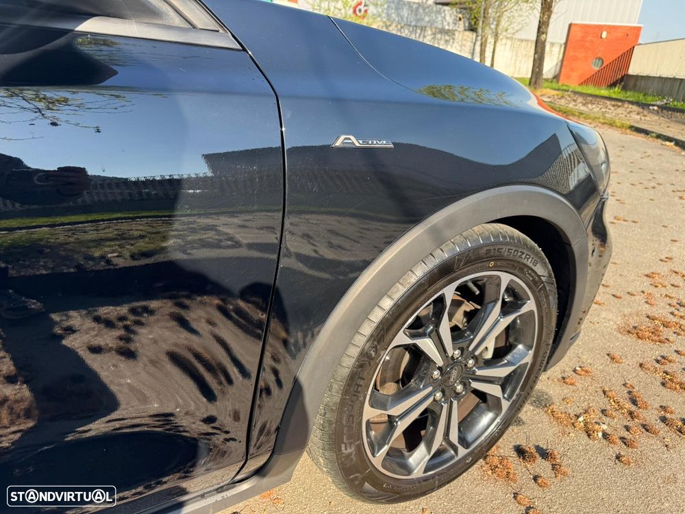 Ford Focus 1.0 EcoBoost Active - 11