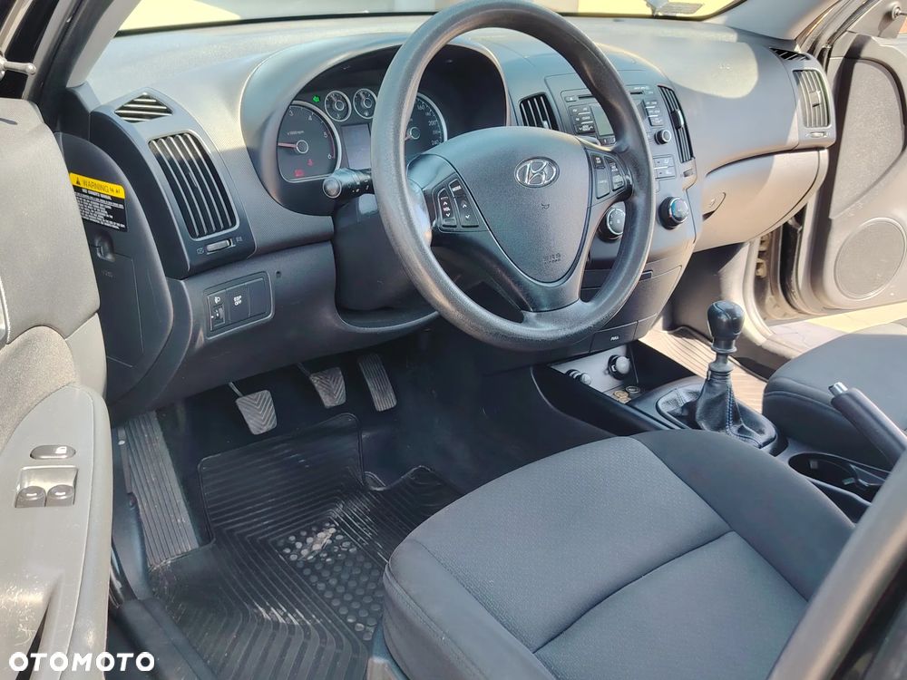 Hyundai i30 1.6 CRDi Style EU5 - 35
