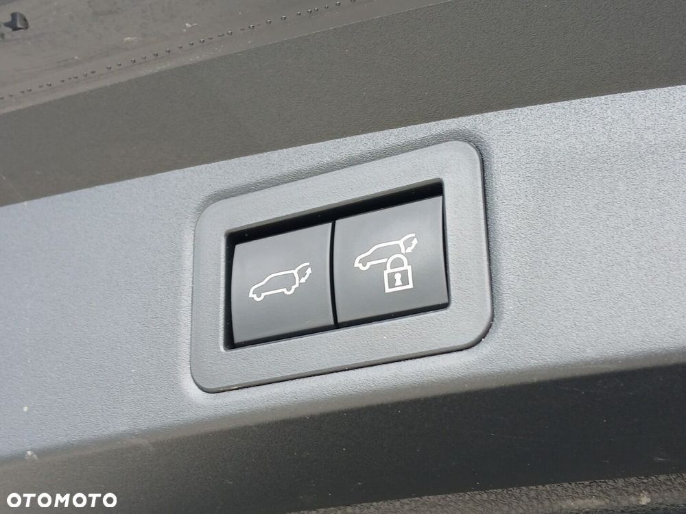 Toyota Corolla 1.8 Hybrid Style - 35