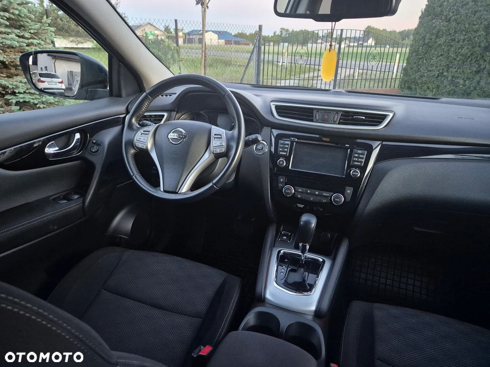 Nissan Qashqai - 16