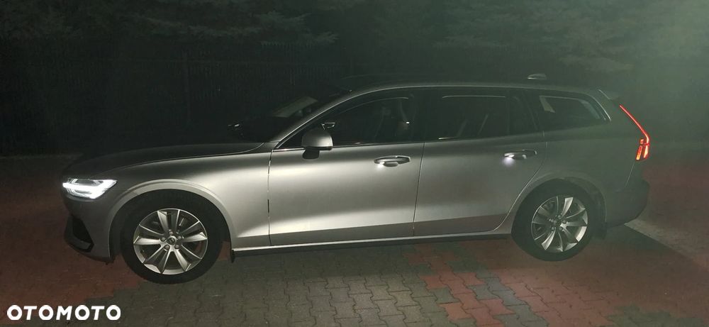 Volvo V60 B3 B Momentum Pro - 37