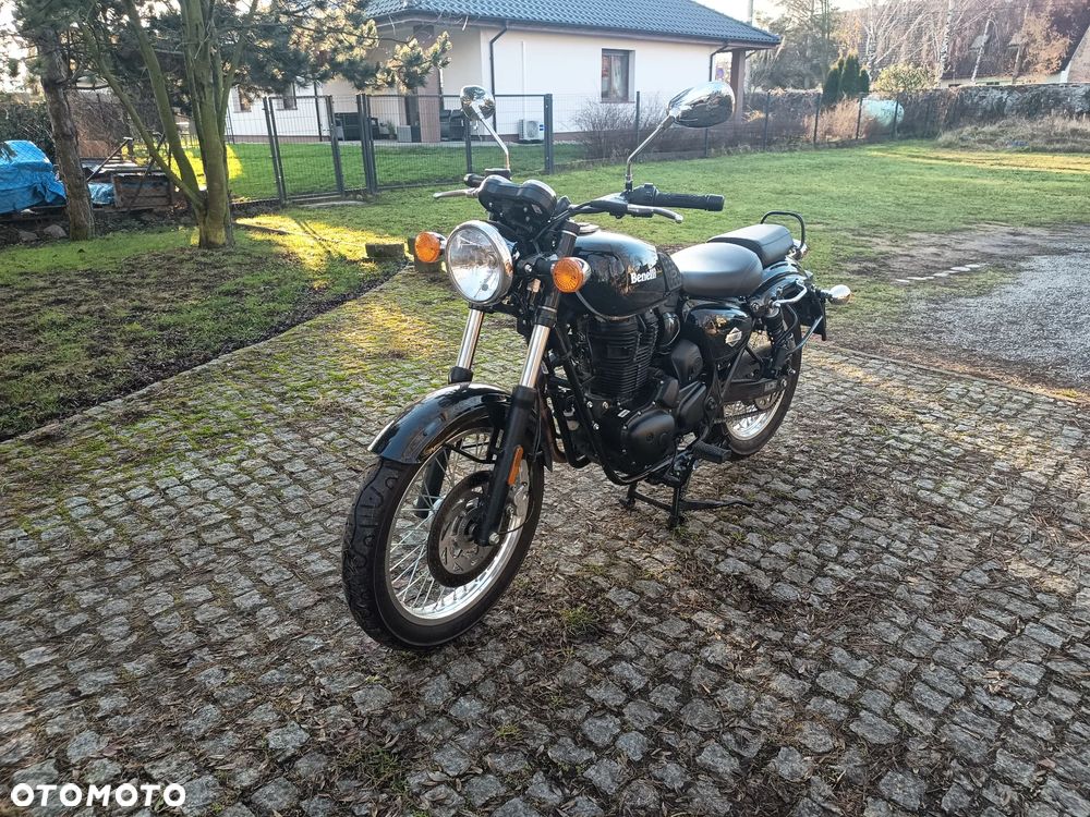 Benelli IMPERIALE 400 - 6