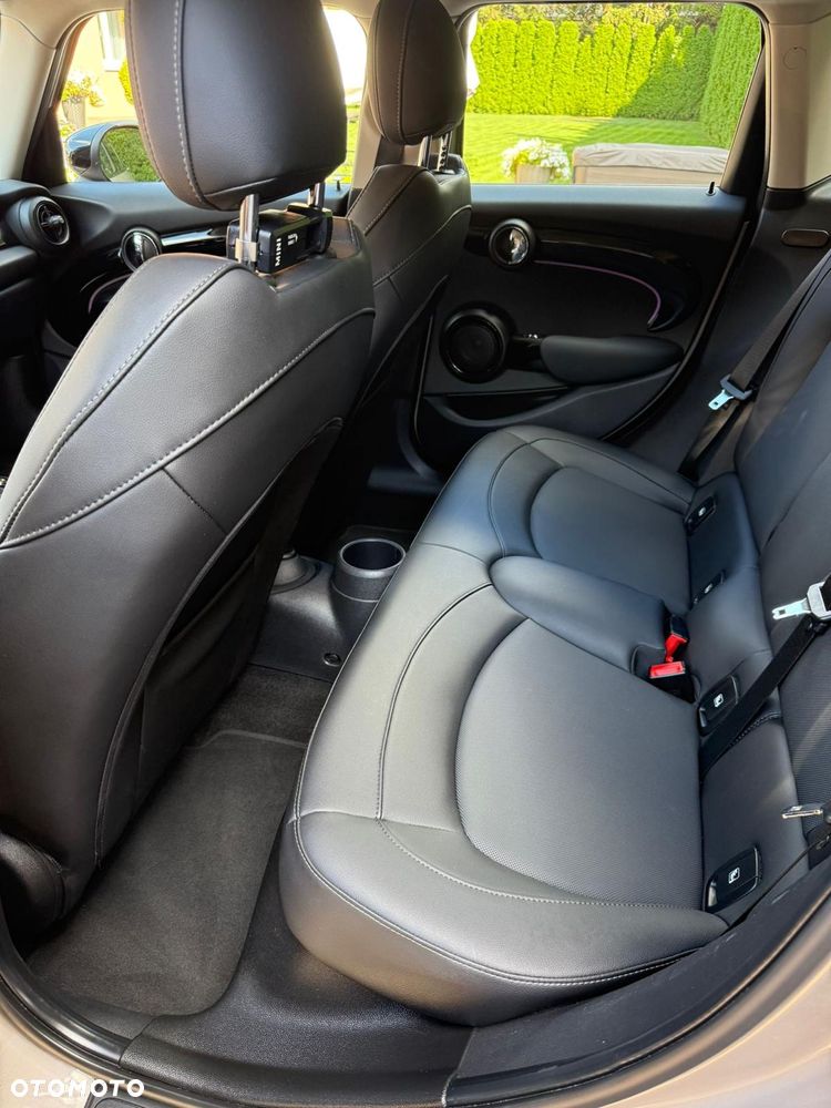 MINI Cooper Multitone Edition - 13