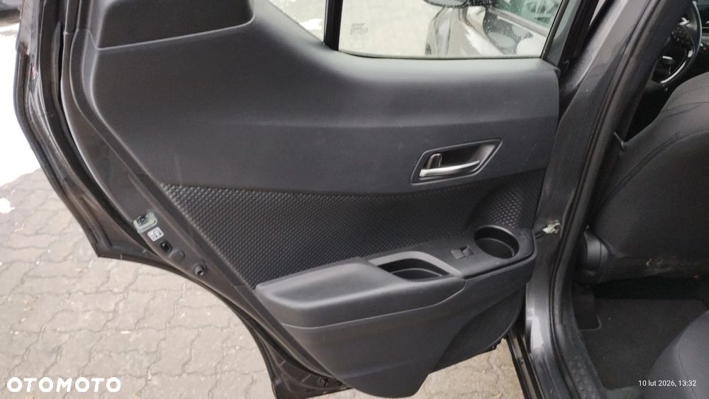 Toyota C-HR 1.2 T Comfort - 25