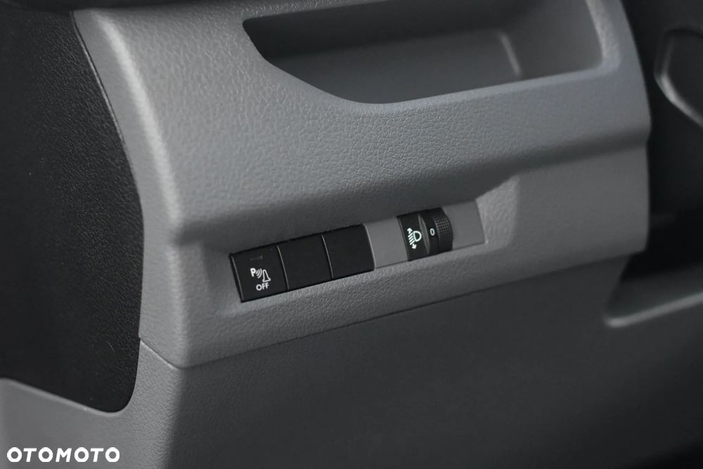 Opel VIVARO - 16