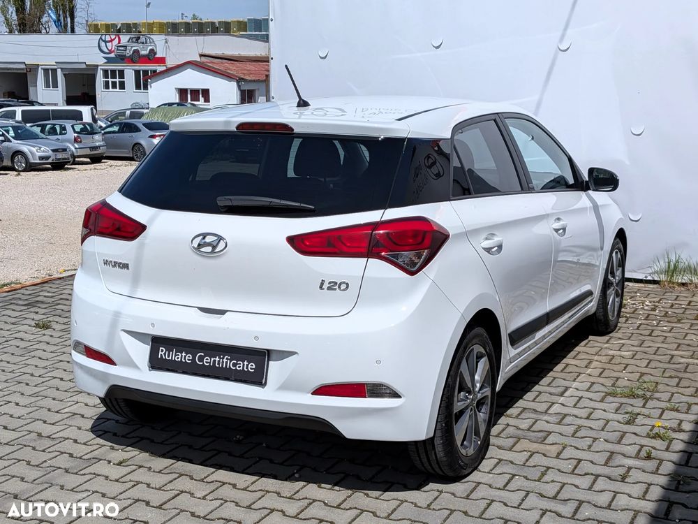 Hyundai i20 1.2 Passion Plus - 9