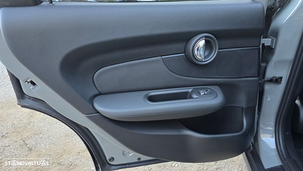 MINI Clubman One D Auto - 35