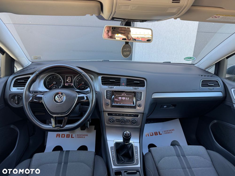 Volkswagen Golf 1.2 TSI BMT Trendline Perfectline - 20