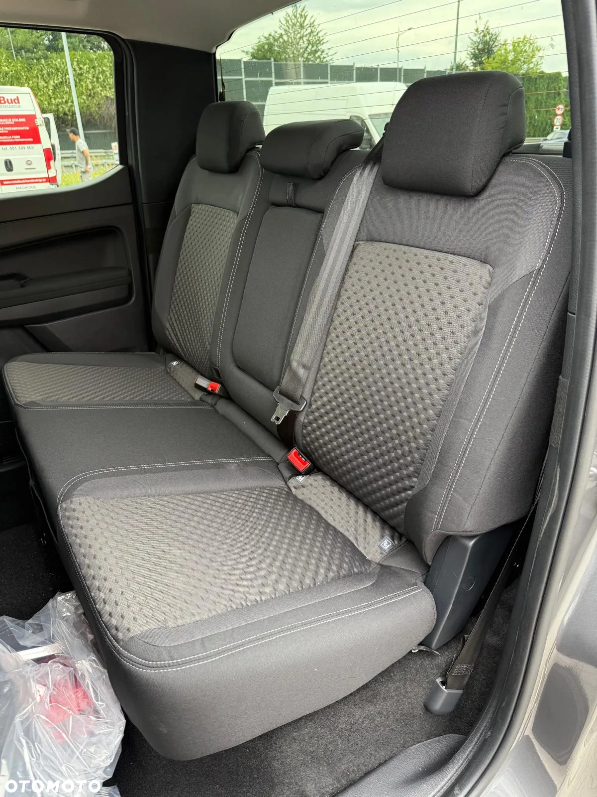 Volkswagen Amarok 2.0 TDI 4Mot Life - 29