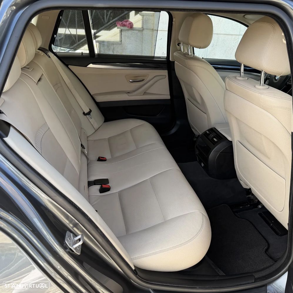 BMW 520 d Auto - 25